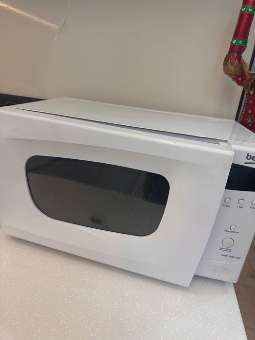 Микроволновая печь