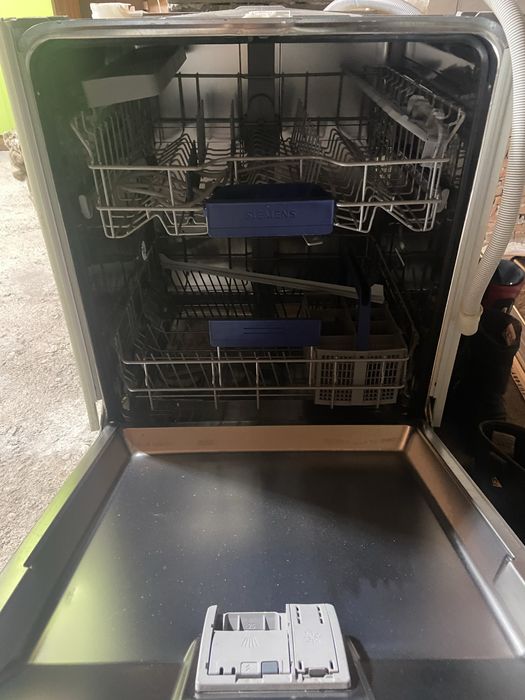 Съдомиялна Siemens