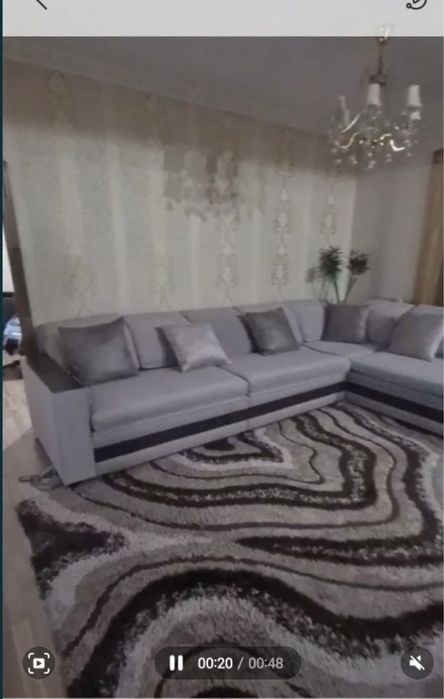 Продаю диван уголок