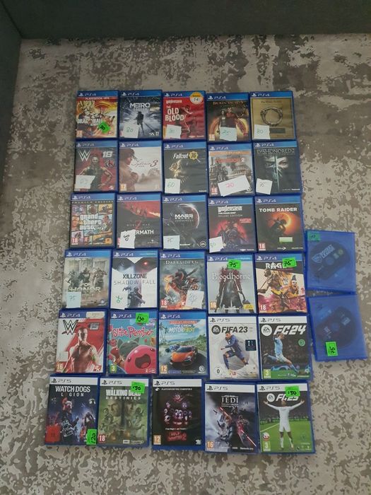 Vând din arhiva jocuri PS4 și PS5