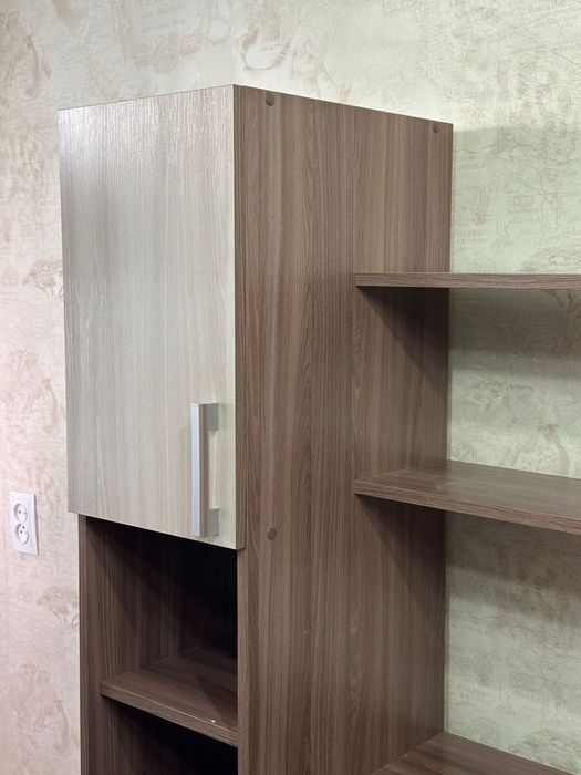 Стол компьютерный