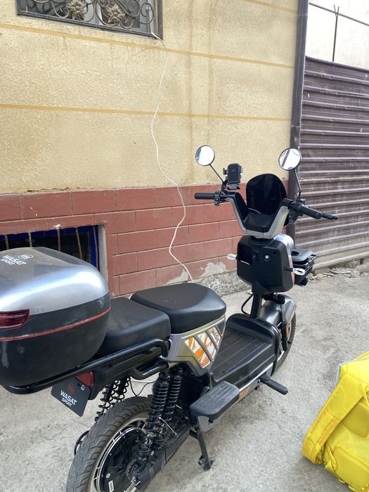 Skuter br zayrat bn 50 kmi yurub barad