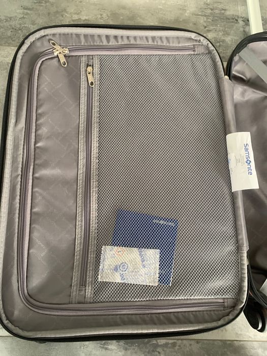 Ръчен куфар- Samsonite carryon 20’spiner Cherry Hill