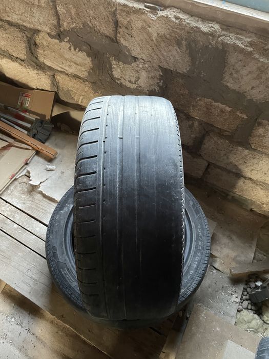 Покрышка R17 в хорошом
