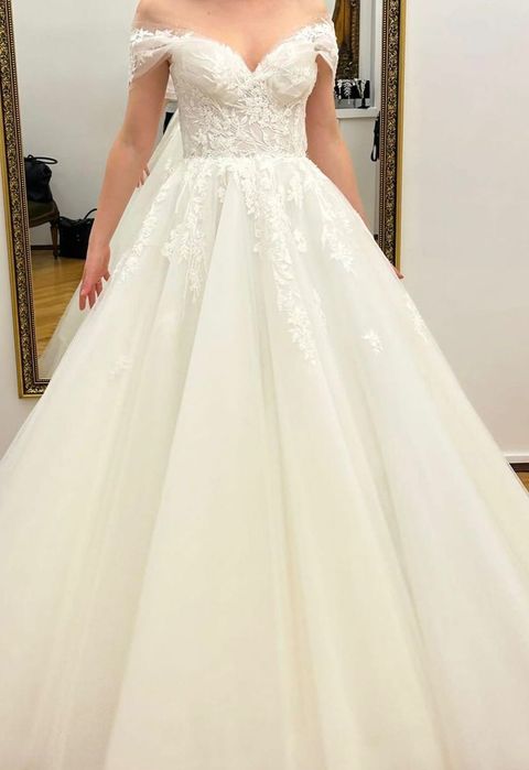 Rochie de mireasă Esposa Nadiya – alb imaculat, stil prințesă, mărimea S (Oradea)
