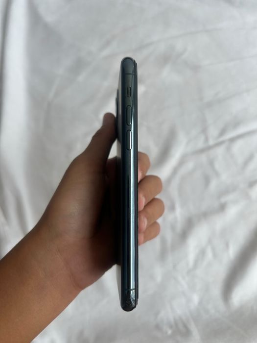 iPhone 11 pro , 64 akb