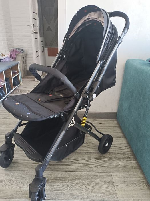 Продам коляску лето