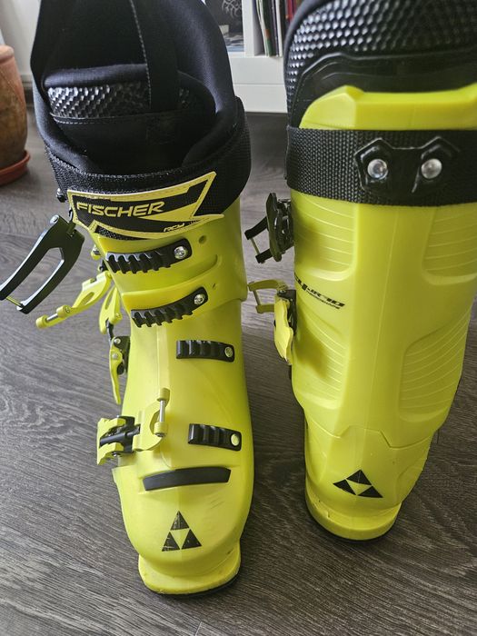 Clapari Fischer RC4 jr flex 70 marime 40 (25.5)