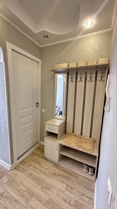 Сдается 1 ком кв район Евразии