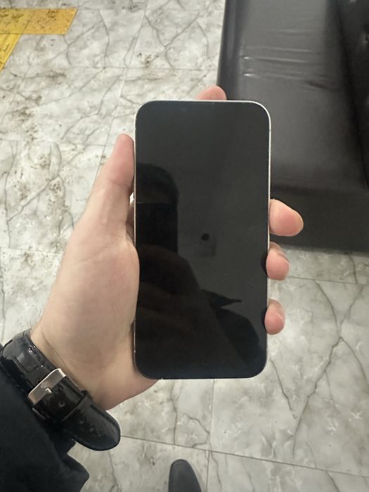 Айфон. 13 Про.