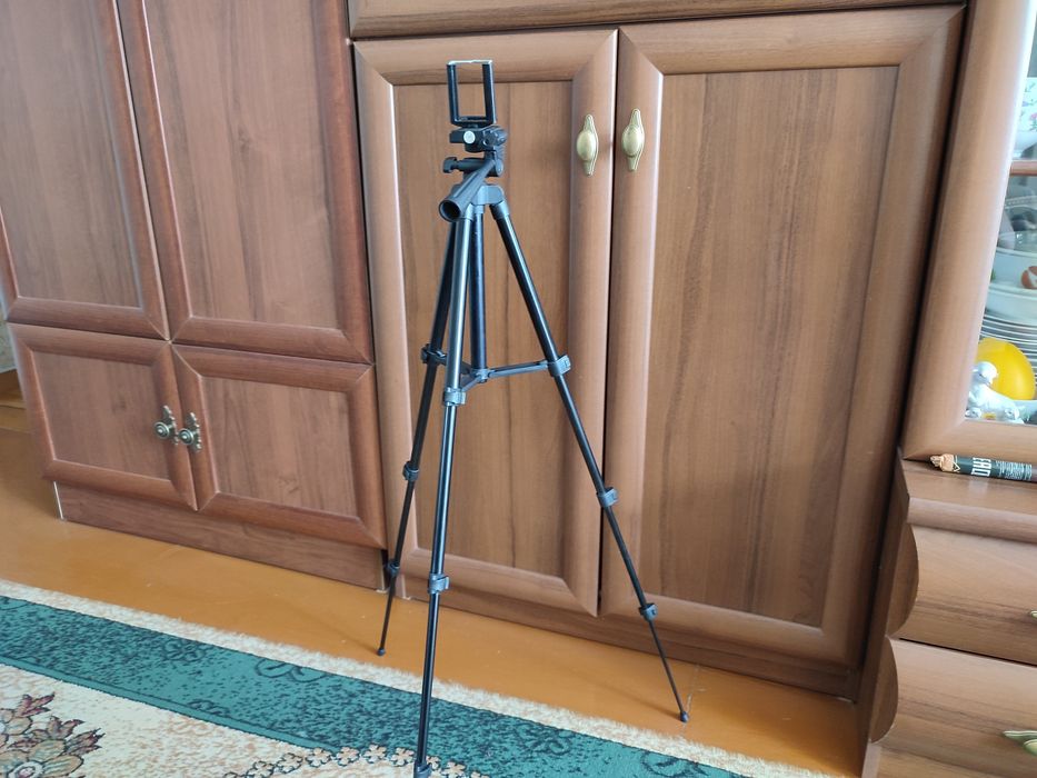 Штатив для телефона