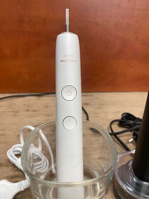 Sonicare 9000 DiamondClean HX9914/69 2 тела Втора употреба
