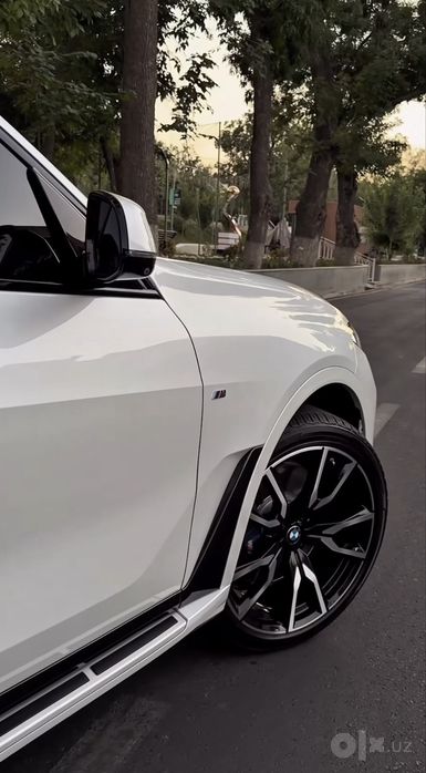 BMW X7 40i xdrive