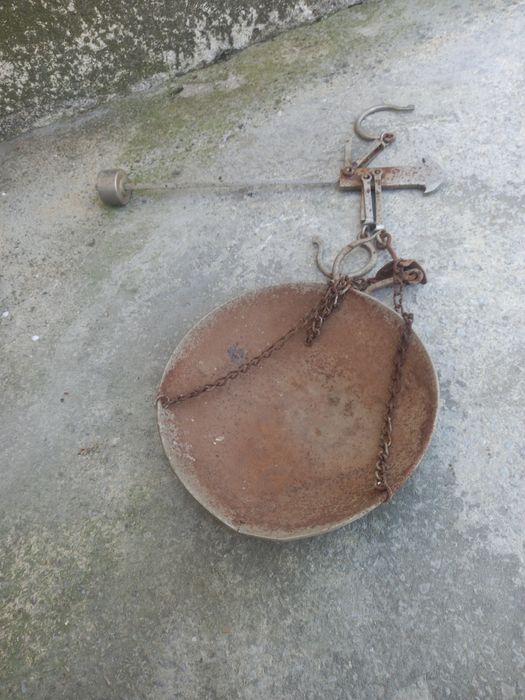 Кантар.                 .