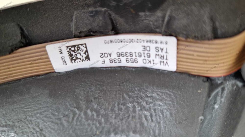 Volan VW Golf 5 cu comanezi cod 1K0419091