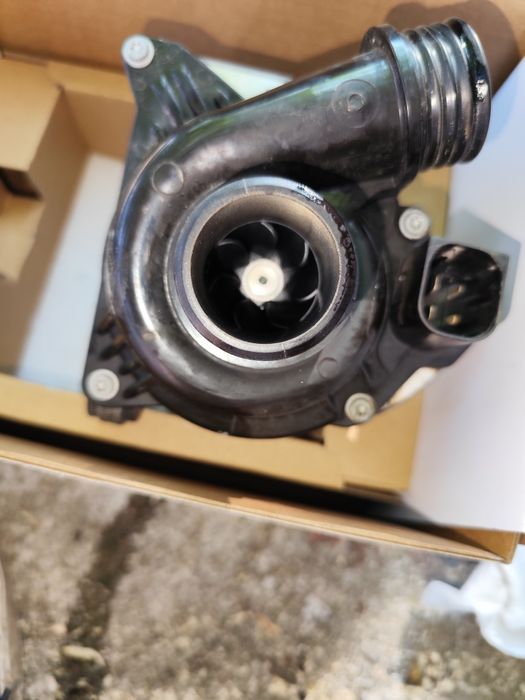 Водна помпа BMW N55