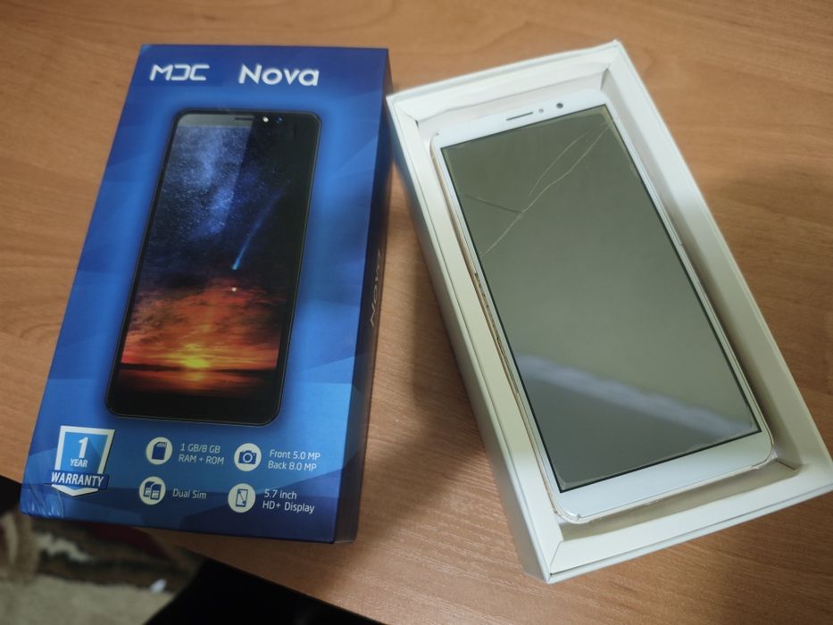 Продам телефон Nova 1/8