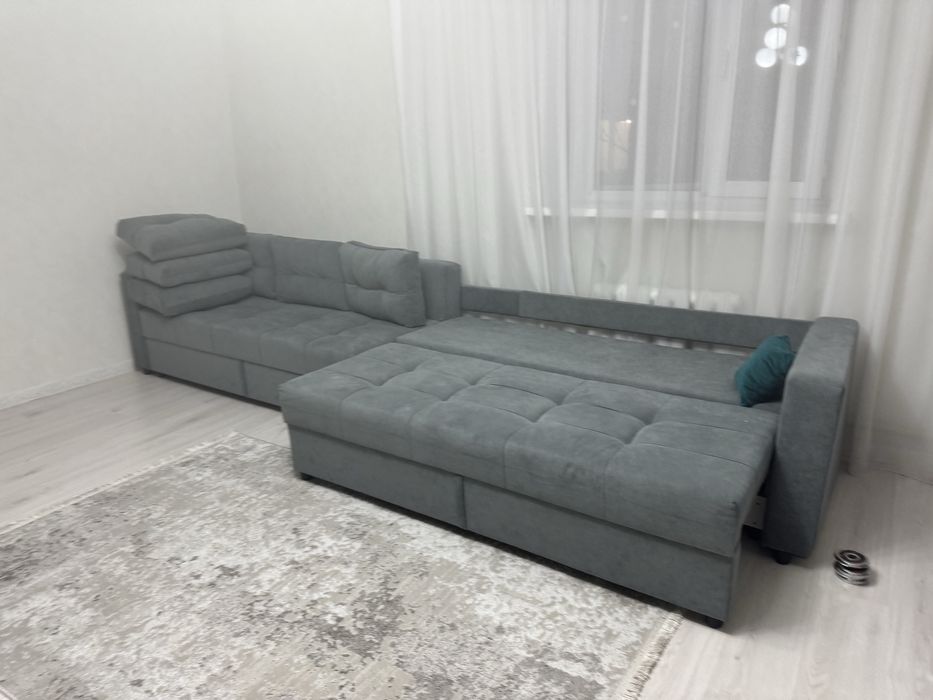 Диван 4 м в хорошем состоянии