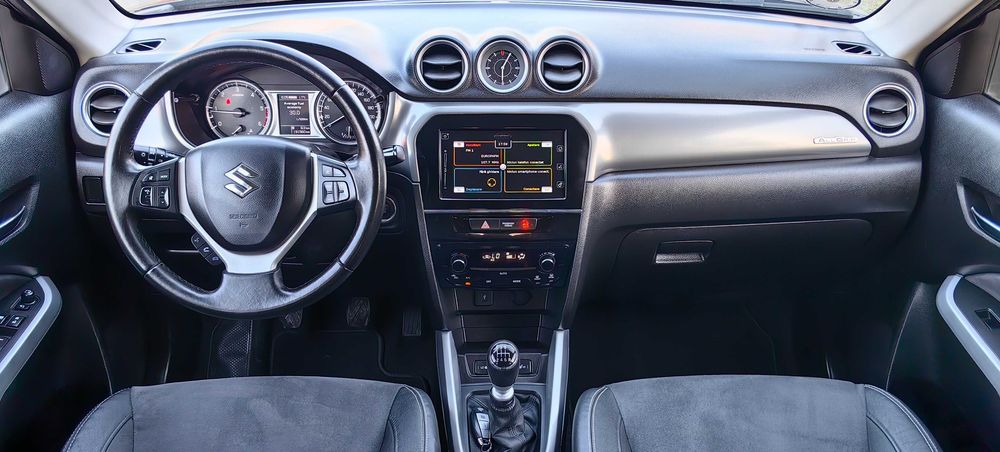 Suzuki Vitara 4x4 / Euro 6 / Piele / Camera / BiXenon / Keyless