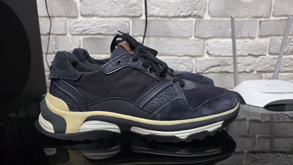 Оригинальные кроссы Coach