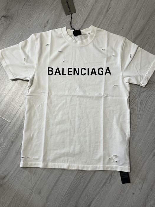 Tricou unisex.   .