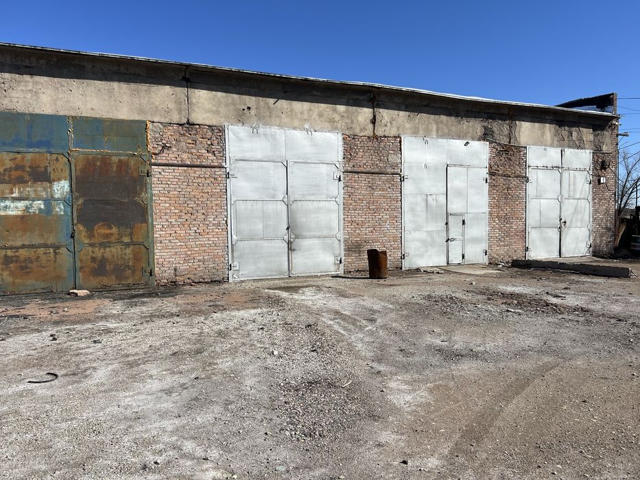 Сдаются боксы под склады, грузовые авто и т.д.