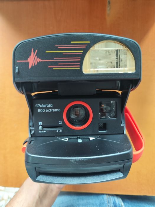 Polaroid 600 Extreme + film 10 poze