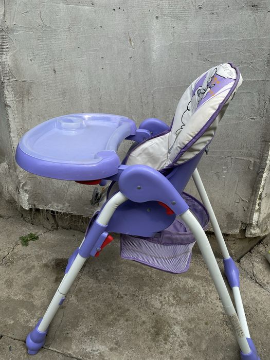 Детский стульчик для кормления