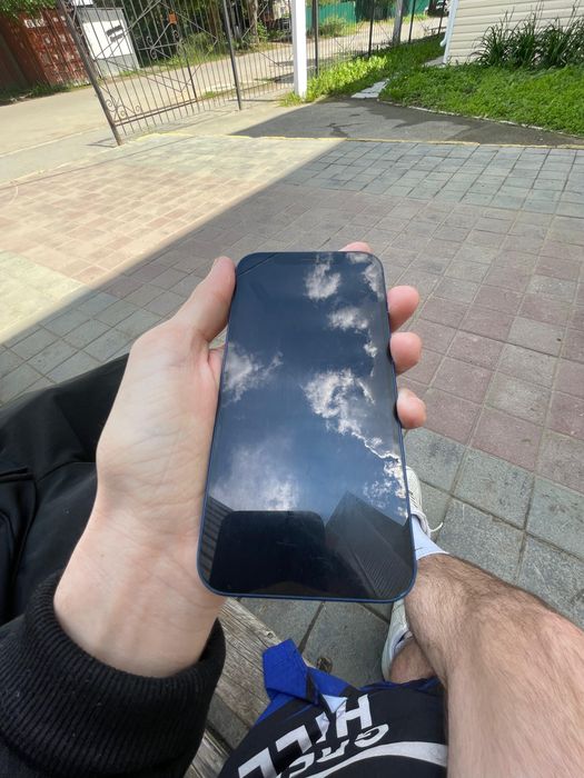 Айфон 12 с коробкой