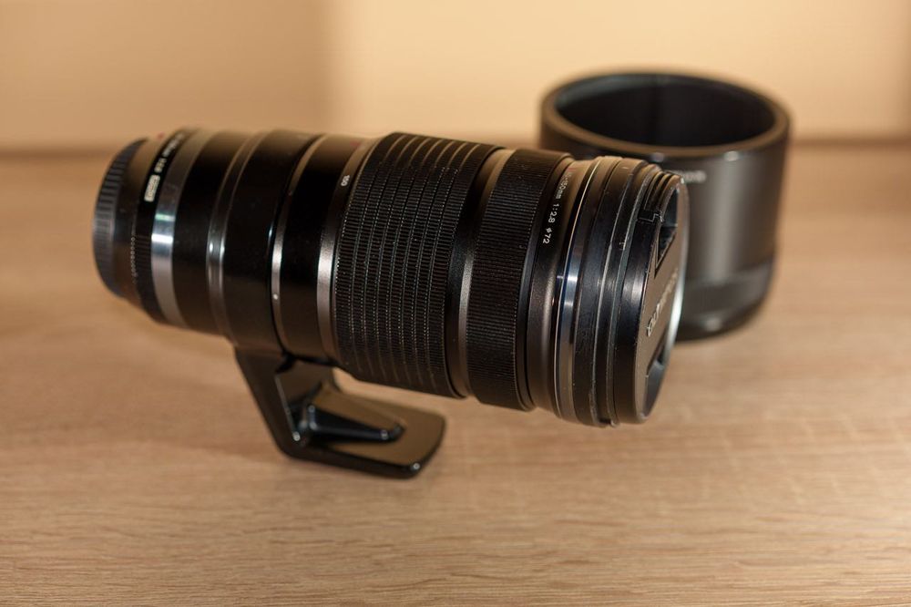 Olympus 40-150mm f/2.8 PRO (Opțional: Teleconvertor 1.4x)