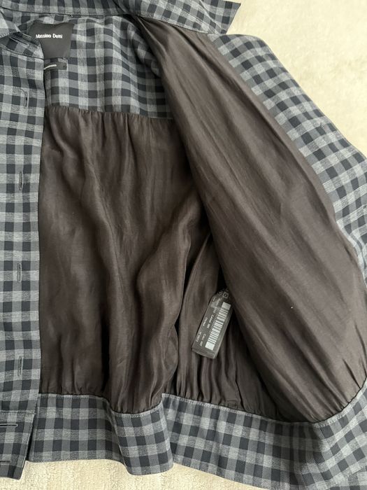 Бомбер стильный на весну