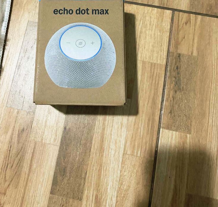 Boxa alexa echo dot max