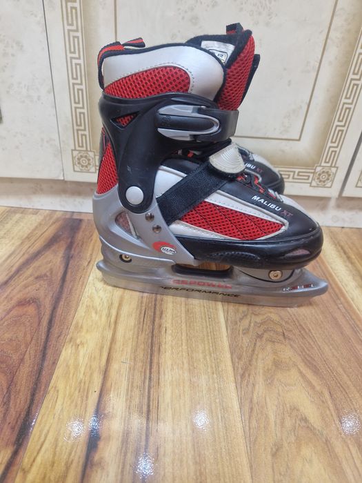 Patine Rebel Malibu XT 34-37 la doar 45 lei