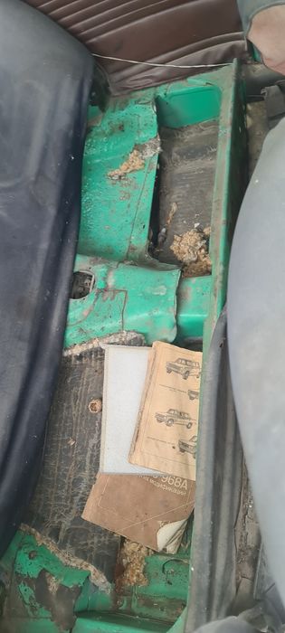 Антиквариат машина ЗАЗ 586