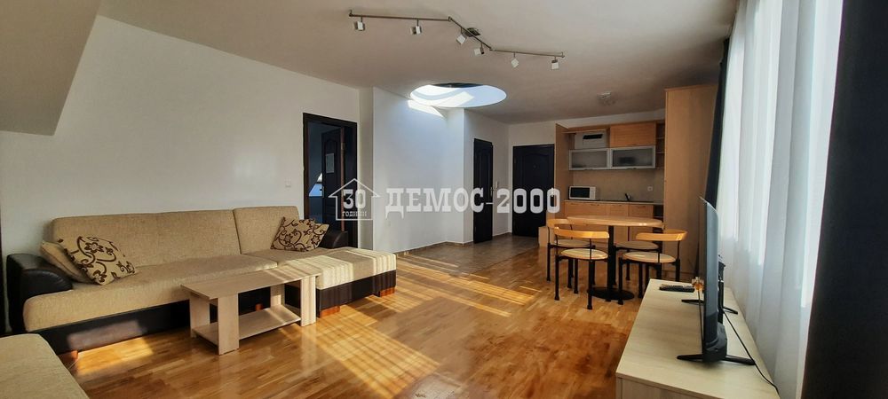 Дава се под наем Двустаен апартамент в Варна, Център - 69 кв.м за 550 € - Снимка #1