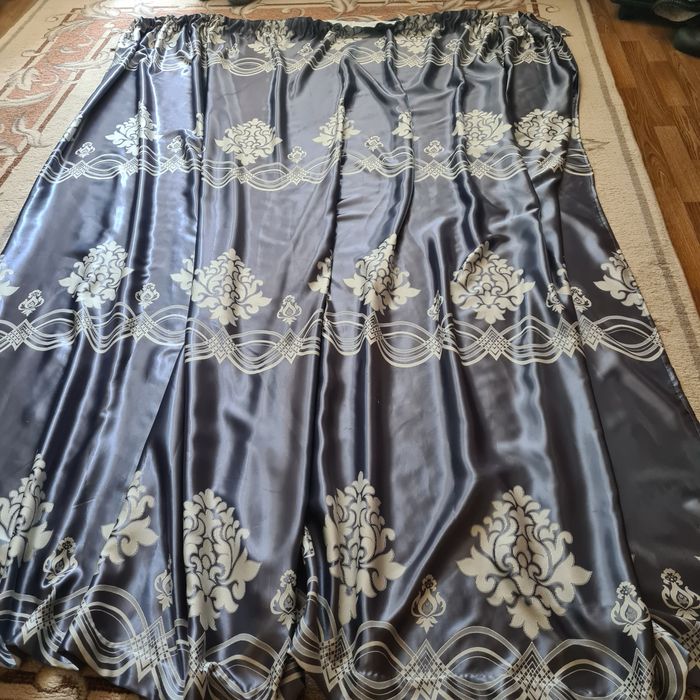 Шторы портьеры две