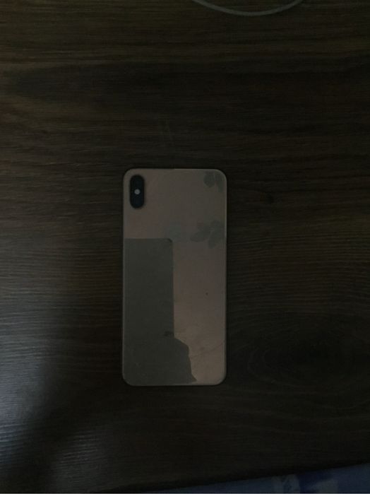 Iphone xs max в нормальном состояние