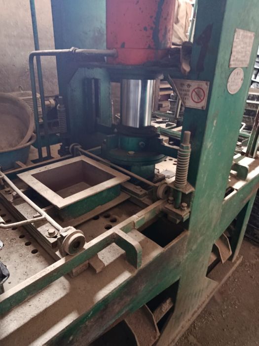 Продам прессовочный станок
