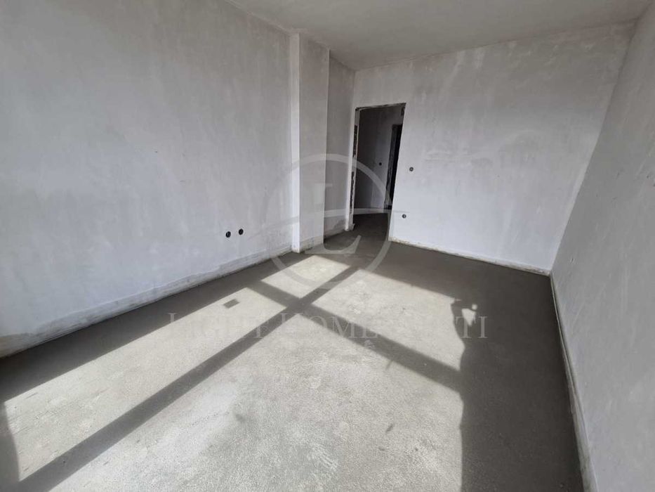 Продава се Двустаен апартамент в Пловдив, Кючук Париж - 73 кв.м за 573 €/кв.м - Снимка #4