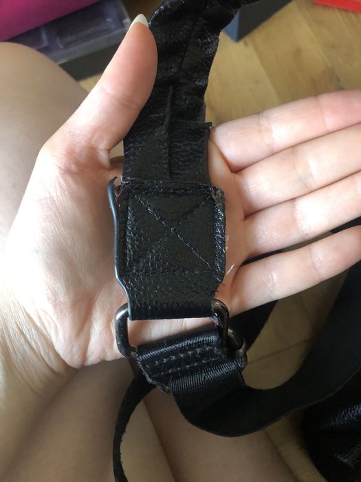 Дамска черна раница от естествена кожа