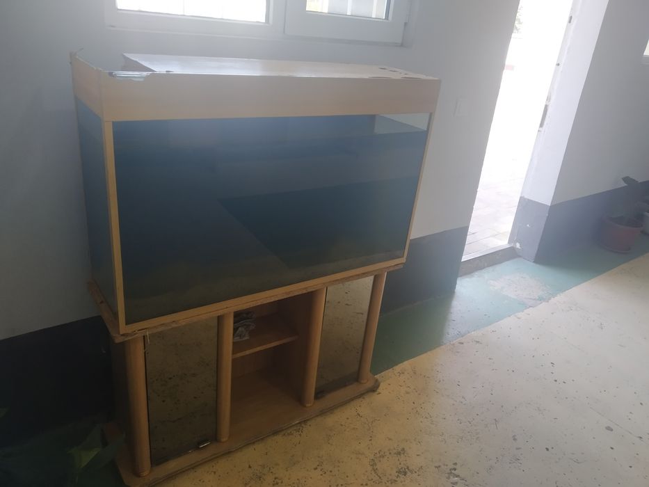 Акварюм паставкаси билан срочний сотилади 150 л