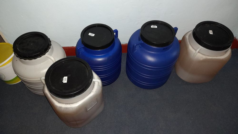 Vând miere naturală din stupină proprie