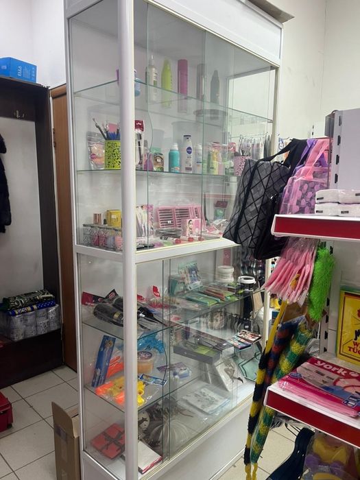 Полки/оборудование для магазина