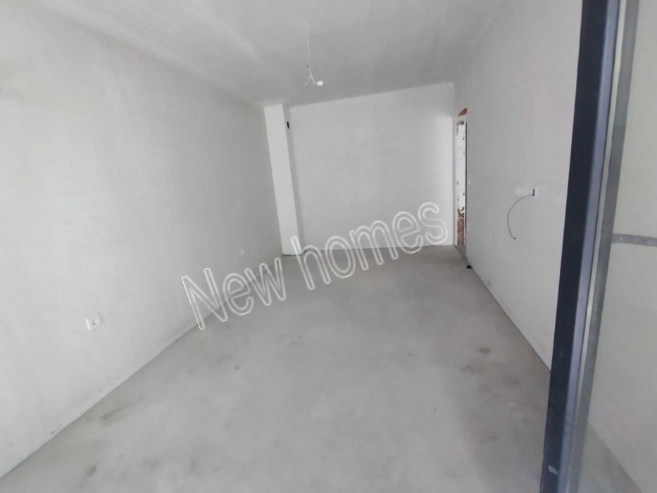 Продава се Тристаен апартамент в Пловдив, Център - 84 кв.м за 1310 €/кв.м - Снимка #2