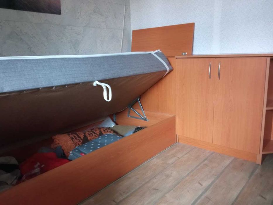 Спалня персон и половина с ракла и шкаф