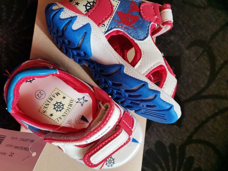 Бебешки сандали 22 р-р