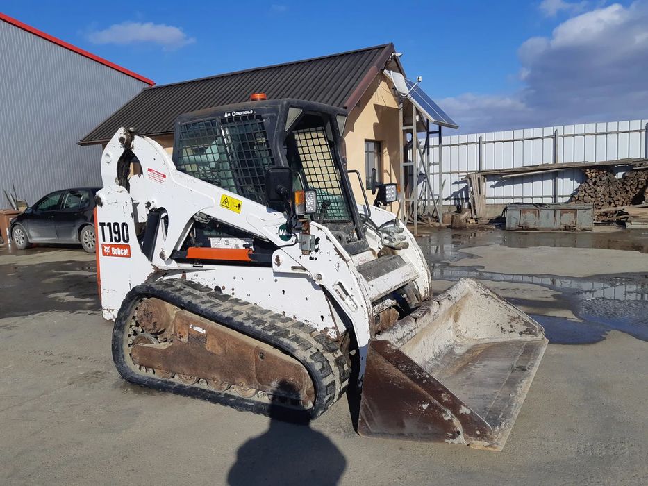 Bobcat T190