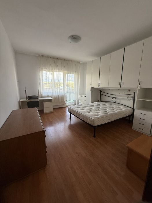 Inchiriez apartament cu 1 camera