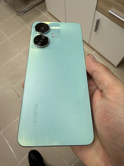 Realme C55 8+4/256gb - отличен