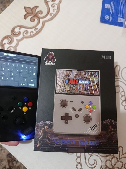 Mini playstation yengi srochna sotiladi